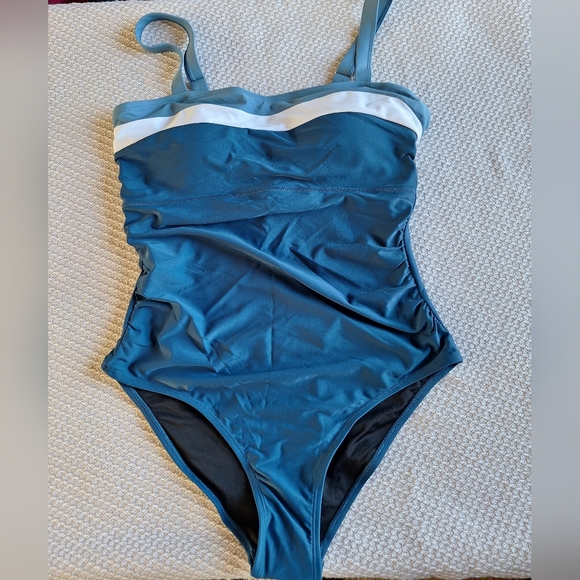 Stylish Blue and White One-Piece Swimsuit - Picture 2 of 7